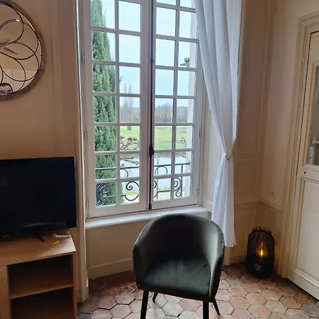 Le Clemenceau Face A La Charente 2